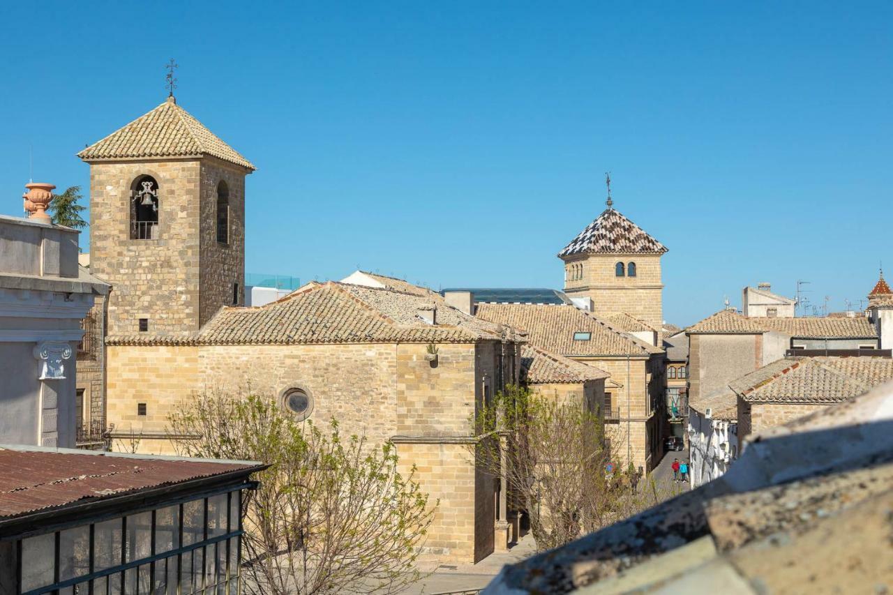 Palacio Del Agua Apartamentos Úbeda Esterno foto